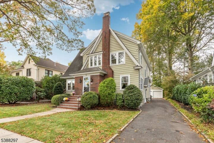 Property Photo: 3 Doering Way NJ 07016