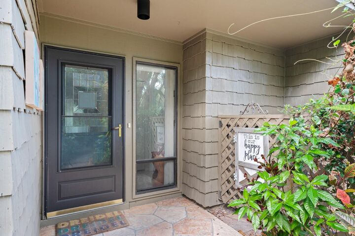 Property Photo: 1704 Pelican Cove Road T138 FL 34231