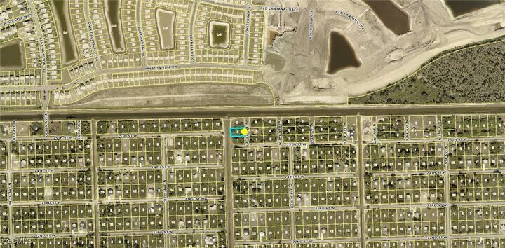 Property Photo: 7503 Laura Avenue N FL 33971