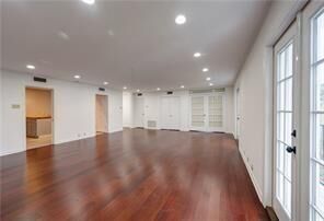 Property Photo:  3625 St Charles Avenue 4B  LA 70115
