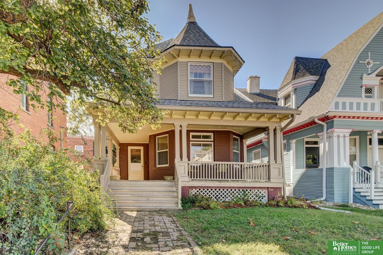 Property Photo: 3015 Pacific Street NE 68105