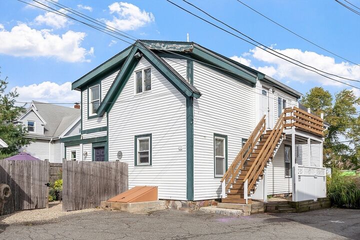 Property Photo:  142 Elliott Street  MA 01915 
