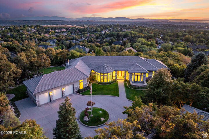 Property Photo: 5210 Skyline Parkway UT 84403