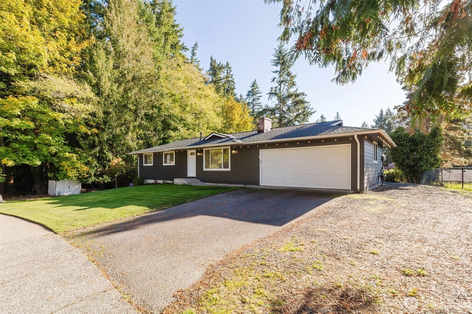 Property Photo: 3023 NE Helm Street WA 98310
