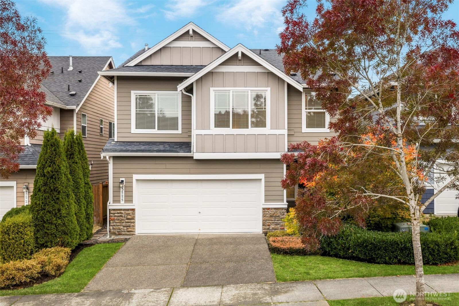 Property Photo:  3525  185th Place SE  WA 98012 