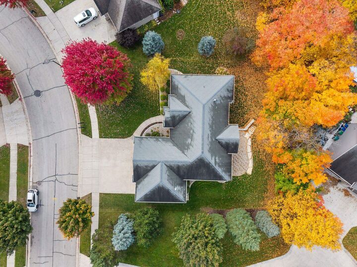 Property Photo:  592 Cornrow Lane  WI 54113 