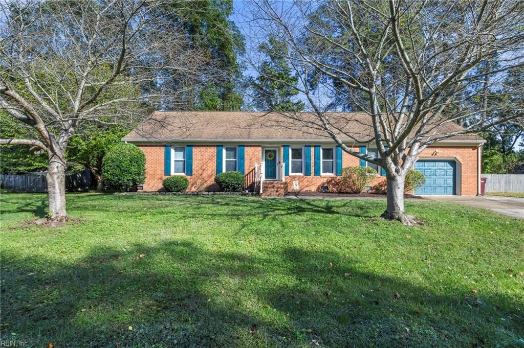Property Photo:  605 Resh Ct  VA 23322 