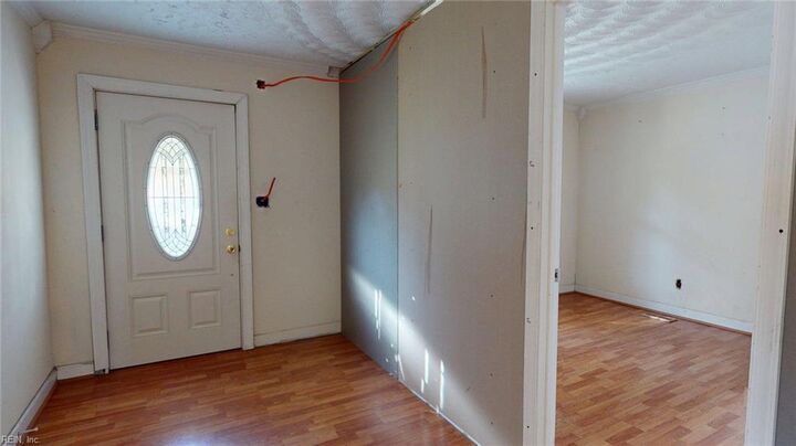 Property Photo:  134 Beechwood Ave  VA 23505 