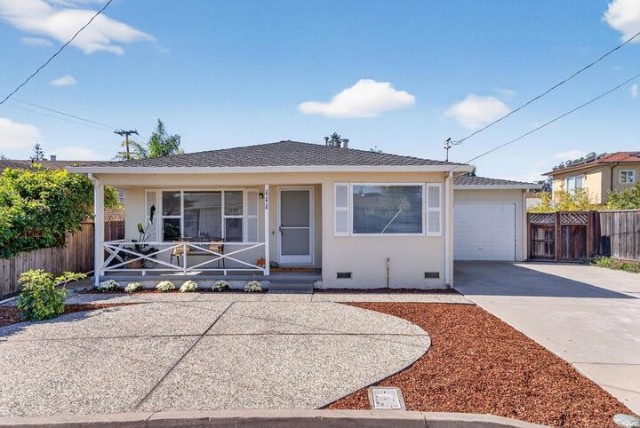 111 Elk Street  Santa Cruz CA 95065 photo
