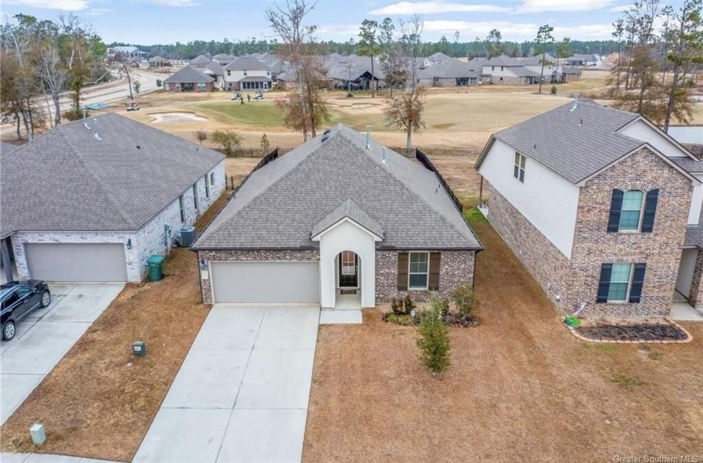 Property Photo: 1650 Reserve Drive LA 70669