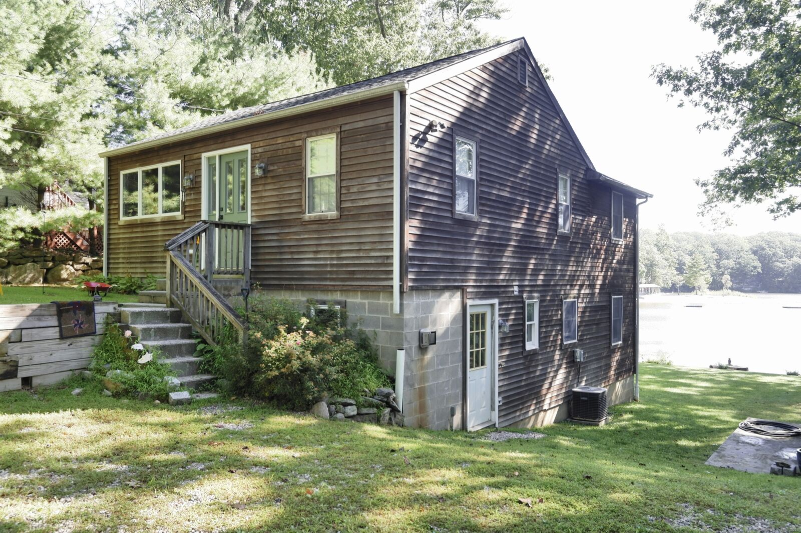 Property Photo:  77 Post Road  CT 06810