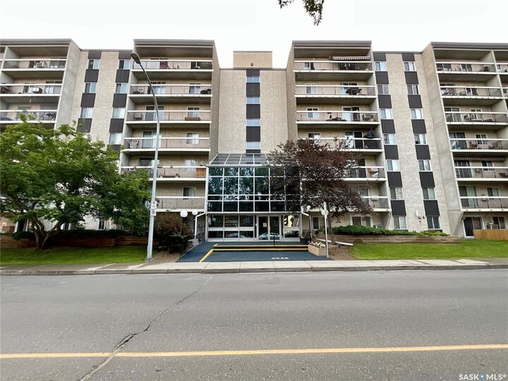 Photo de la propriété:  4045 Rae Street 401  SK S4S 6Y8 