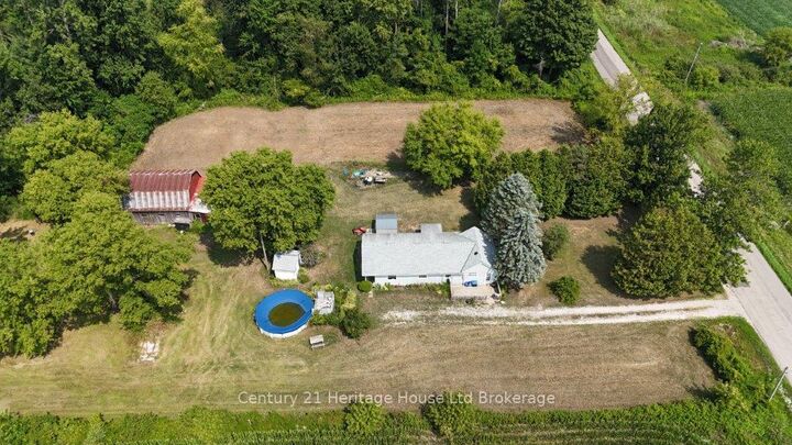 Property Photo:  712011 Middletown Line  ON N4G 4G7