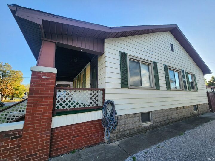 Property Photo:  409 S New York Avenue  IN 47714