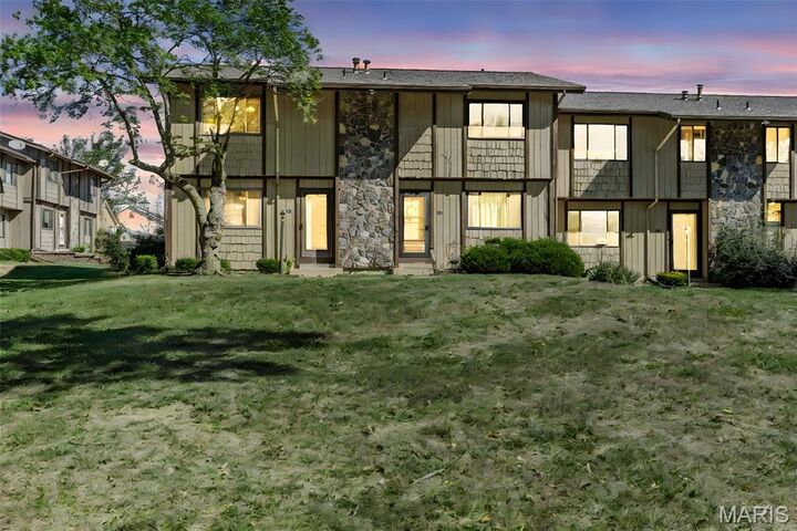 2801 Savoy Drive 2801  Lake St Louis MO 63367 photo