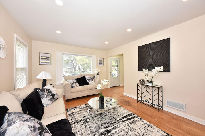 Property Photo:  4044 N 44th St  WI 53216 