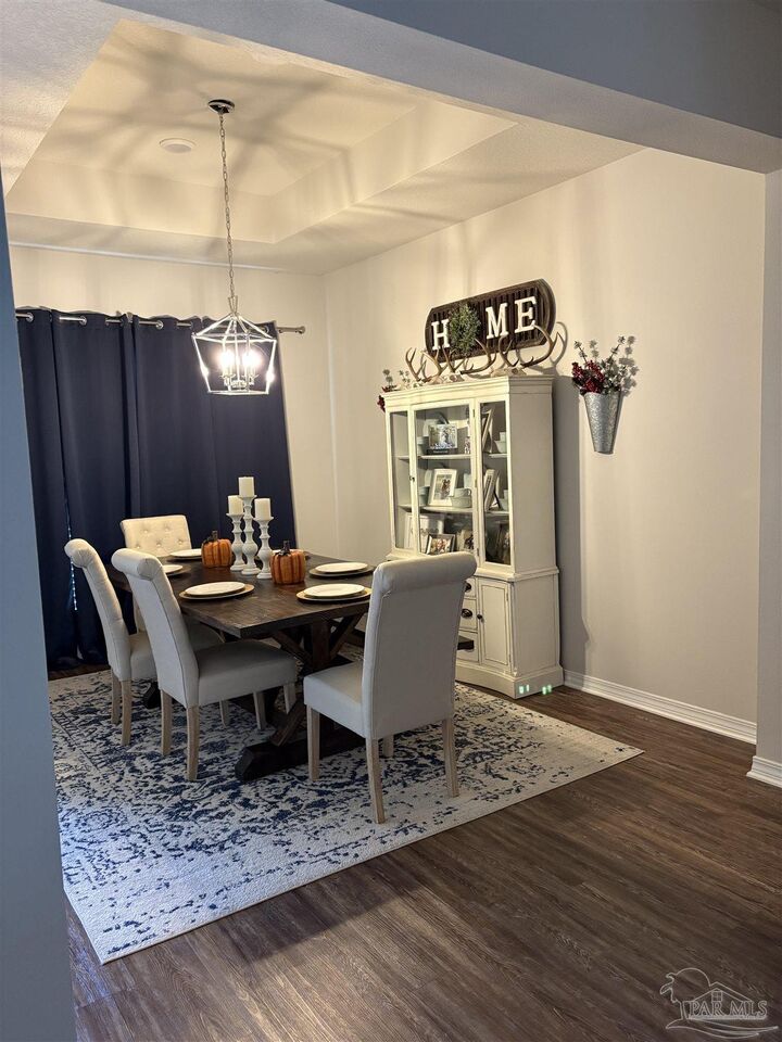 Property Photo:  440 Nowak Rd  FL 32533