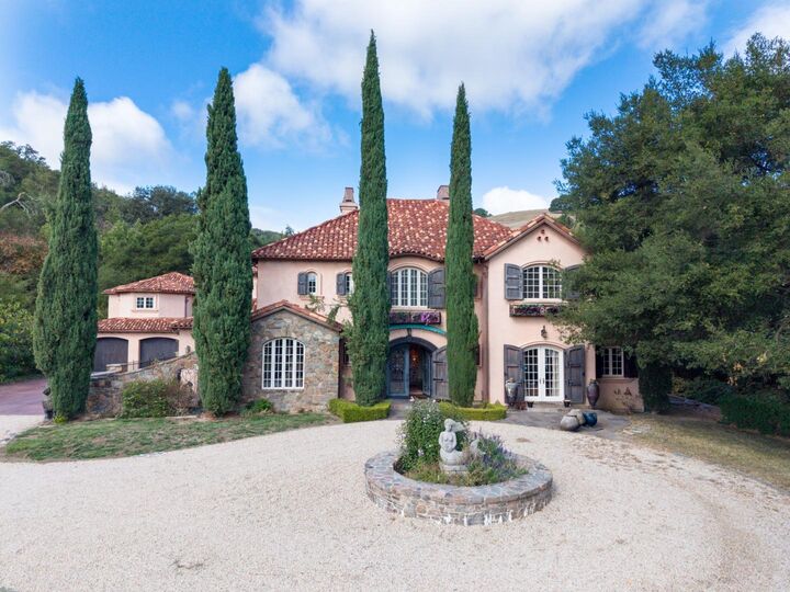 Property Photo: 5371 Stonehurst Drive CA 94553