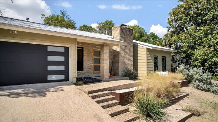 Property Photo: 2112 Matterhorn Lane TX 78704