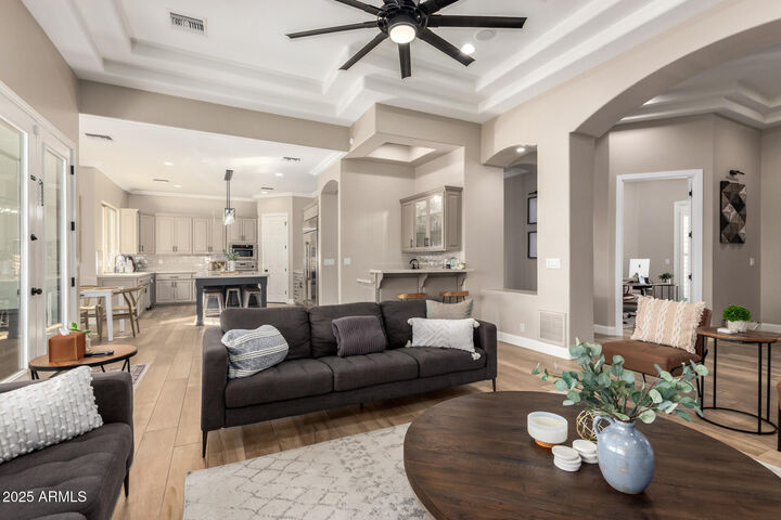 631 W Azalea Drive  Chandler AZ 85248 photo