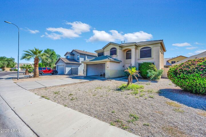 Property Photo:  8029 W Lumbee Street  AZ 85043 