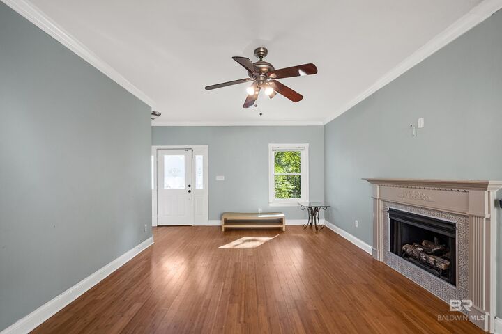 Property Photo:  118 E Sara Avenue A  AL 36527 