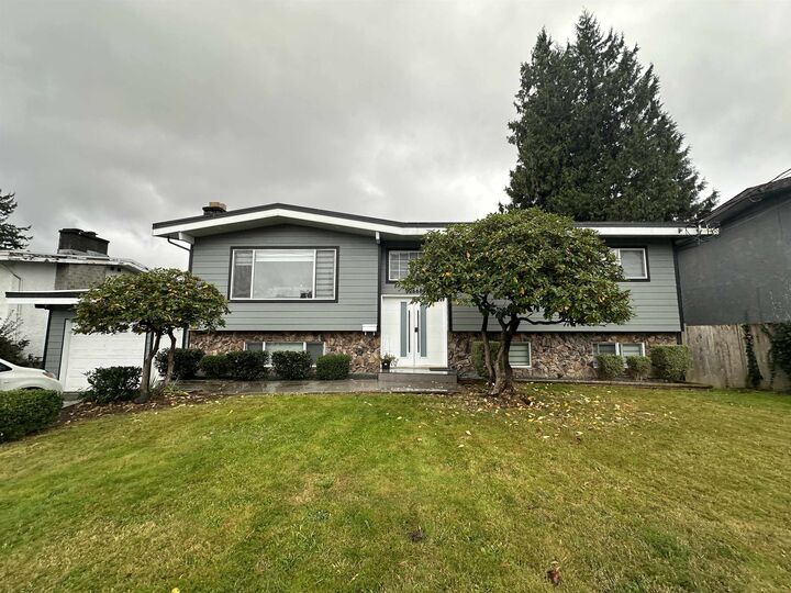 32668 Pandora Avenue — photo 1