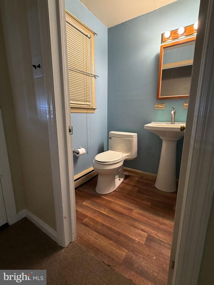 Property Photo:  403 Dogwood Avenue  DE 19904