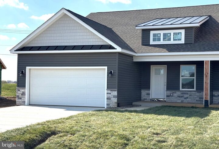 Property Photo:  110 Barrier Reef Drive  WV 25403 