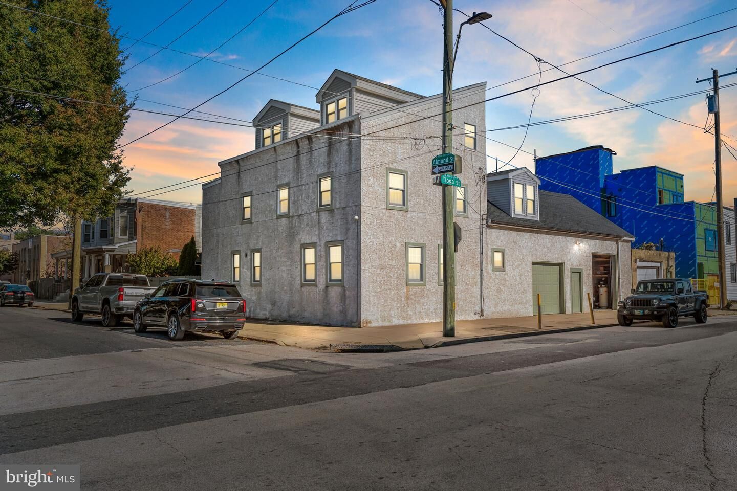 Property Photo:  2601 E Tioga Street  PA 19134