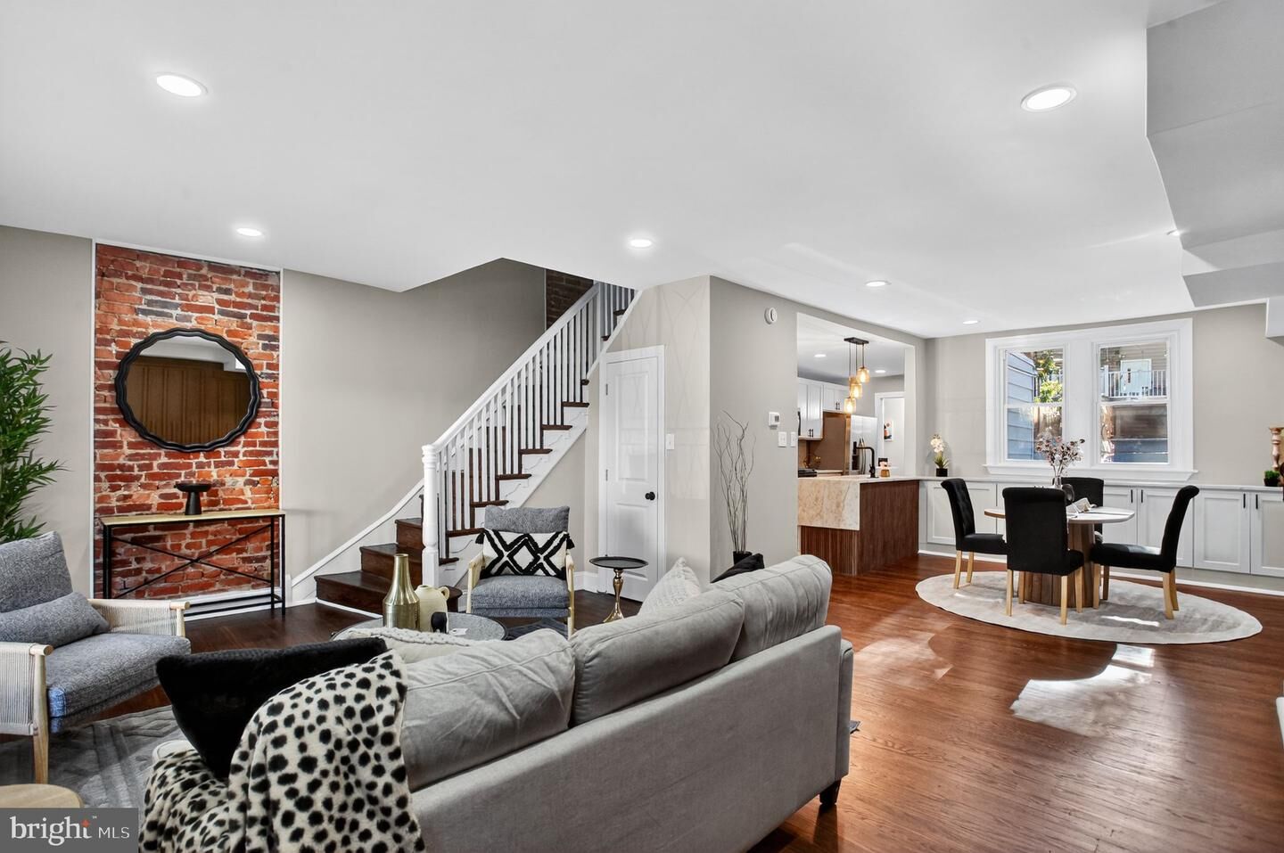 Property Photo:  116 W Sedgwick Street  PA 19119