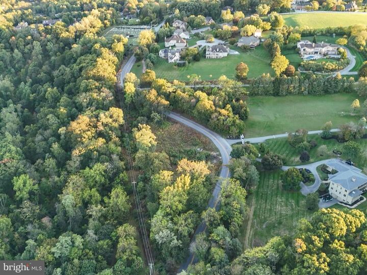 Property Photo:  1651 Starcross Rd  PA 17403