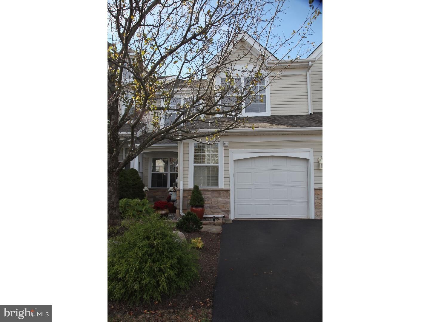 Property Photo:  1620 Rockcress Drive  PA 18929 