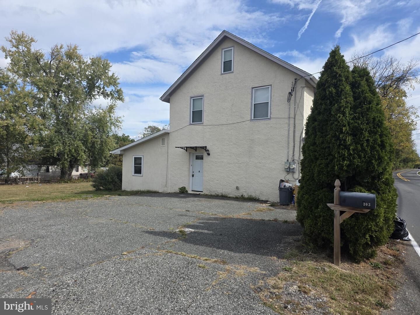 Property Photo:  203 E Cedarville Road  PA 19465