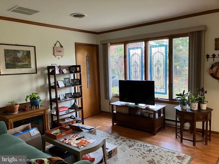 Property Photo:  359 Creek Road  NJ 08075