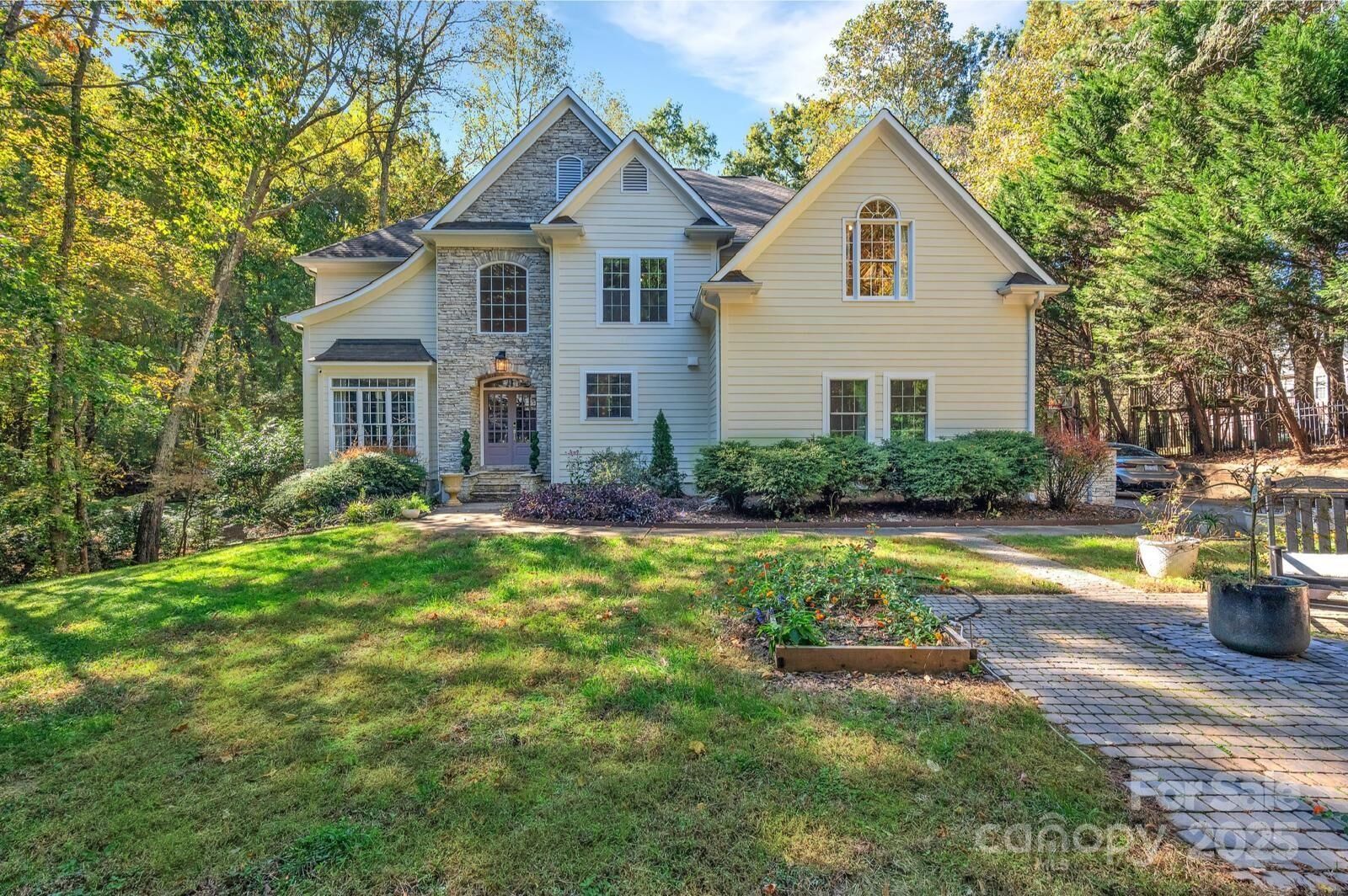 Property Photo:  20657 Spring Grove Lane  NC 28031