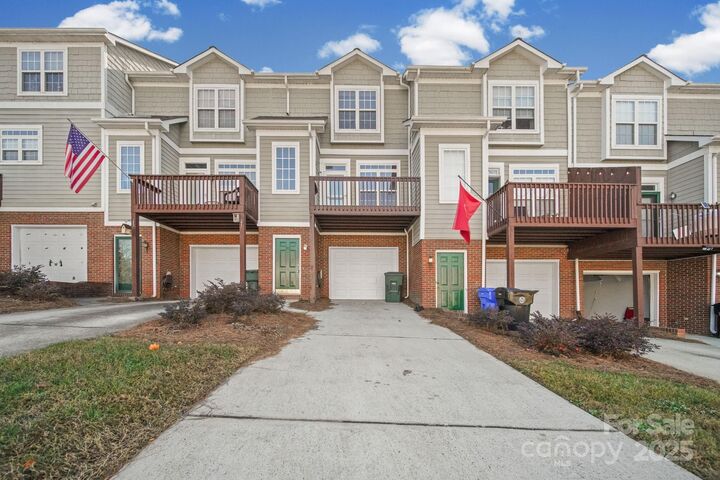Property Photo:  115 Sunridge Drive  NC 28117