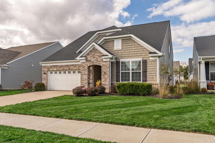 Property Photo:  6674 Cat Singer Circle South  OH 43026