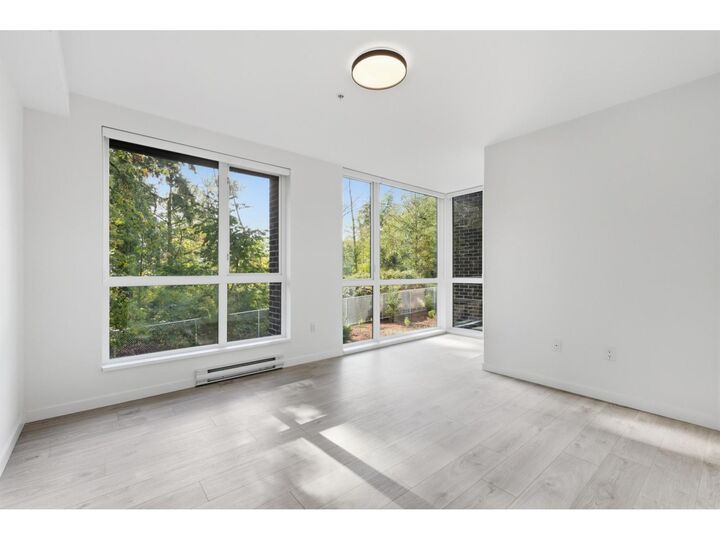 Photo de la propriété: 19577 65B 512 BC V4N 6Y3