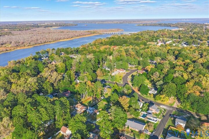 Property Photo:  503 Prince George Avenue  VA 23860 