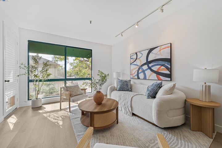 Property Photo:  4250 El Camino Real D234  CA 94306 