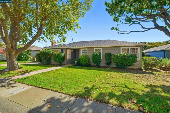 Property Photo:  1413 Minahan Way  CA 94590