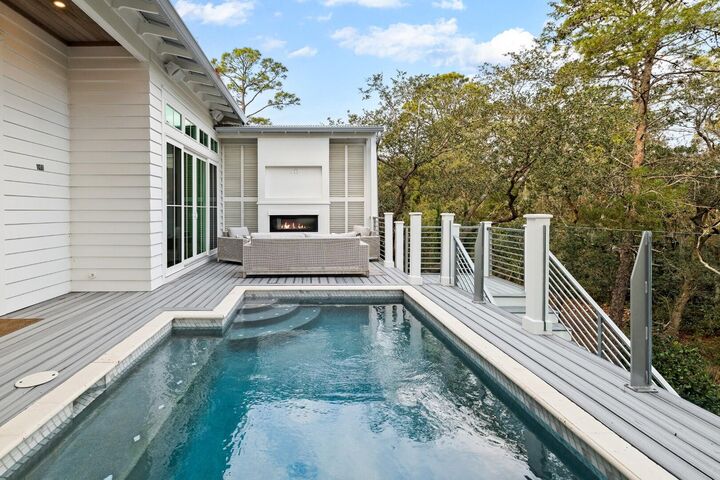 Property Photo: 23 Spotted Dolphin Road FL 32459