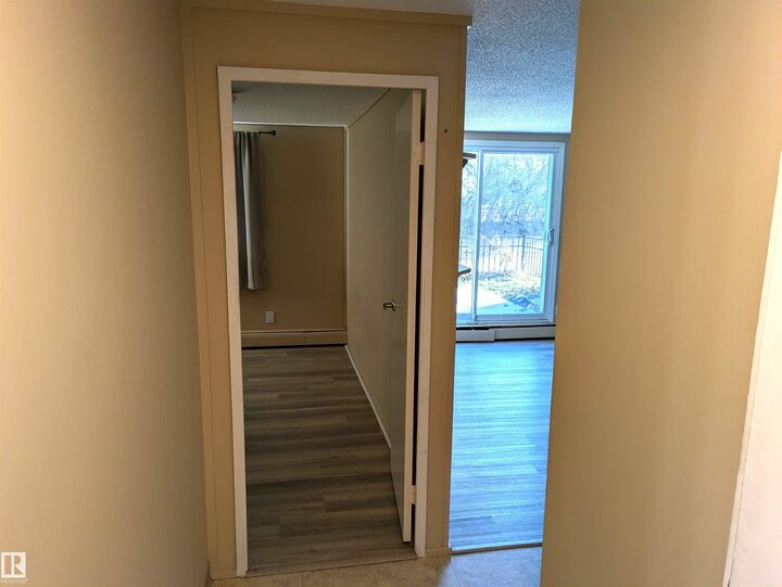 Property Photo:  10616 156 Street NW 105  AB T5P 2S1 