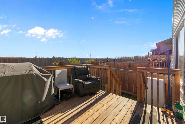 Property Photo:  681 Eagleson Crescent NW  AB T6M 0V7 