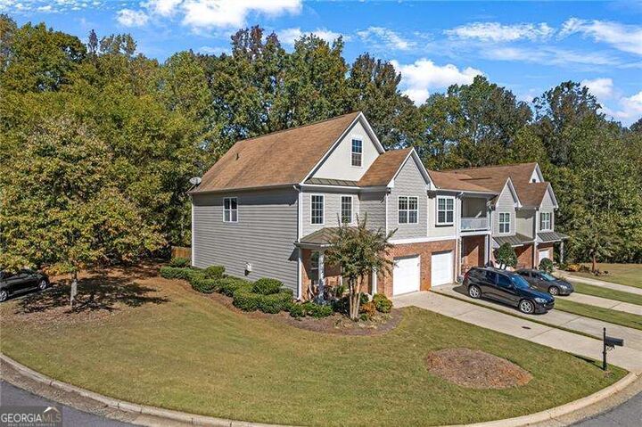 Property Photo: 472 Grayson Way GA 30004