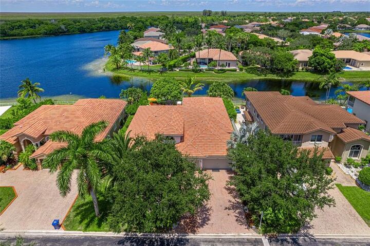 Property Photo:  12307 NW 49th St  FL 33076