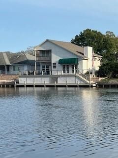 Property Photo: 1409 West Lake Shores Circle N TX 77340