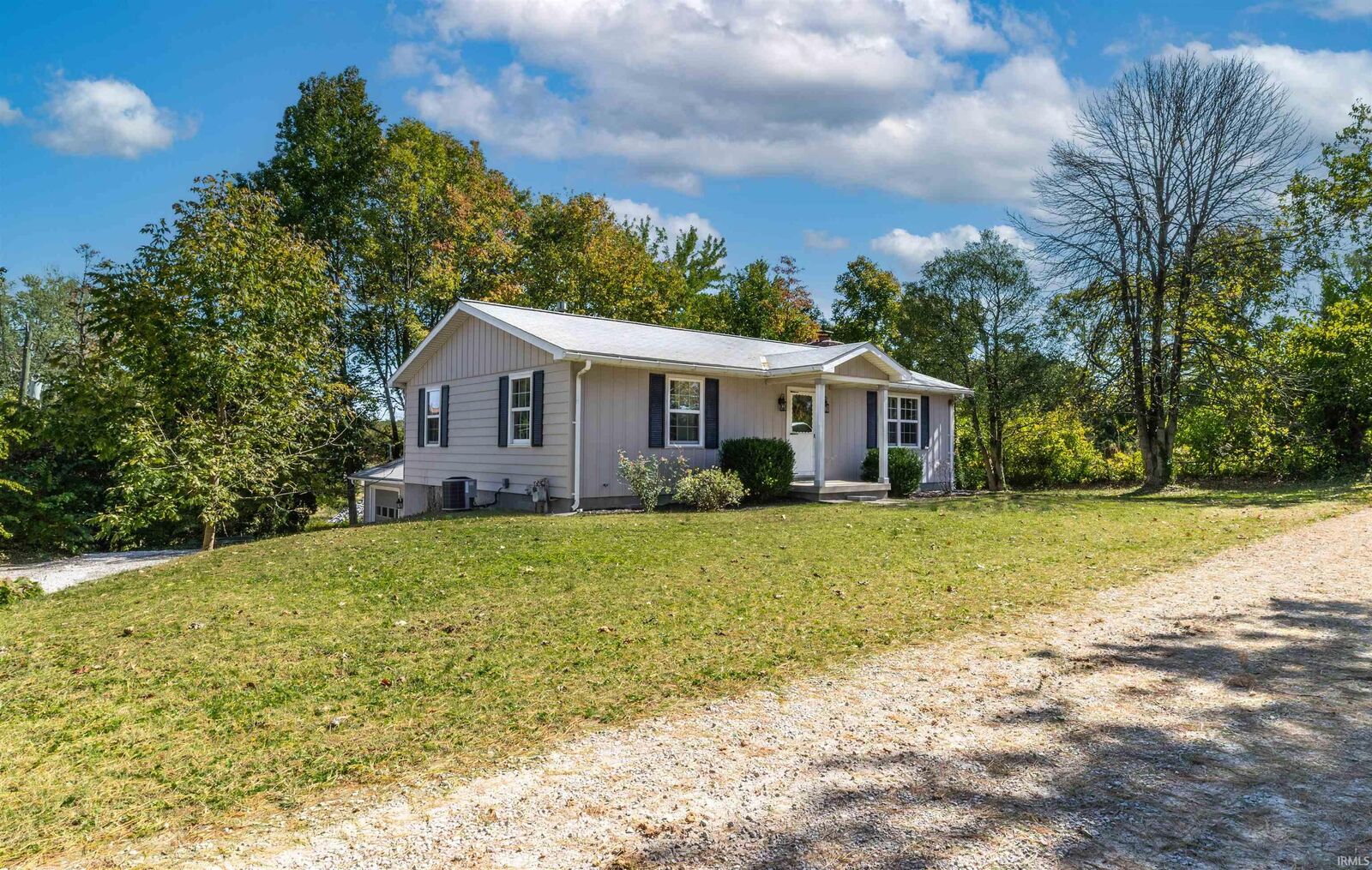 Property Photo:  712 Mahrenholz Avenue  IN 47712 