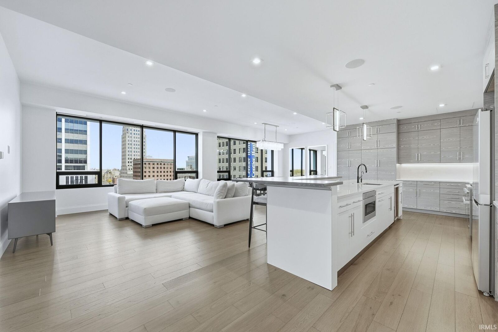 Property Photo: 202 W Berry Street 730 IN 46802